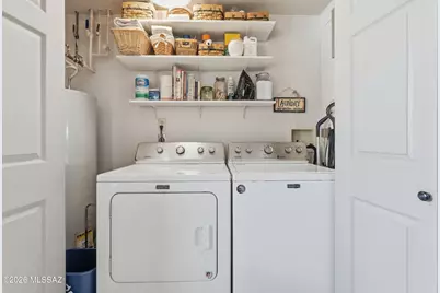 8000 E Beverly Street, Tucson, AZ 85710 - Photo 23