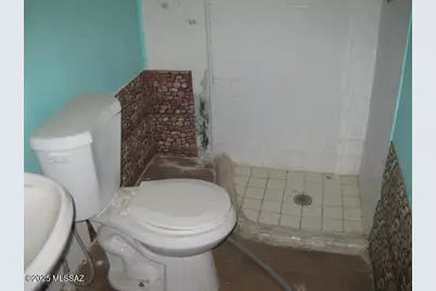 15942 W Sandy Street, Marana, AZ 85653 - Photo 11