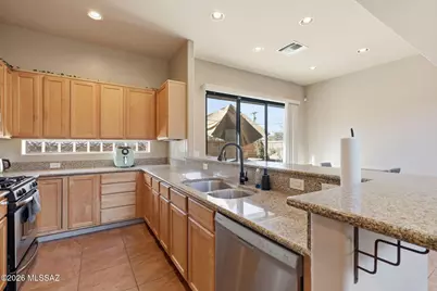 4199 N Stone Cliff Drive Drive, Tucson, AZ 85705 - Photo 7