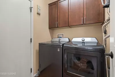 2227 E Apache Springs Lane, Green Valley, AZ 85614 - Photo 23