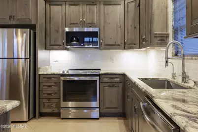 466 E Codd Street, Tucson, AZ 85701 - Photo 15