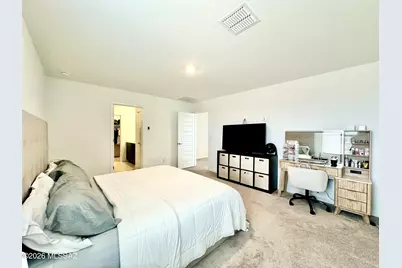 7064 W Vineridge Drive, Tucson, AZ 85757 - Photo 17