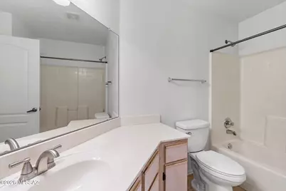 5751 N Kolb Road #17103, Tucson, AZ 85750 - Photo 17