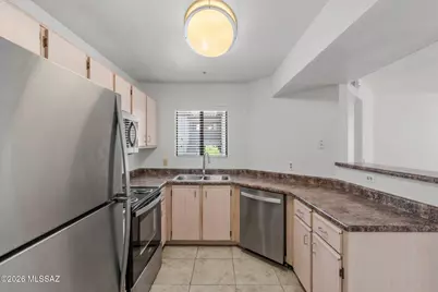 5751 N Kolb Road #17103, Tucson, AZ 85750 - Photo 9