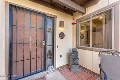 1117 W Camino Sagasta, Green Valley, AZ 85622 - Photo 5