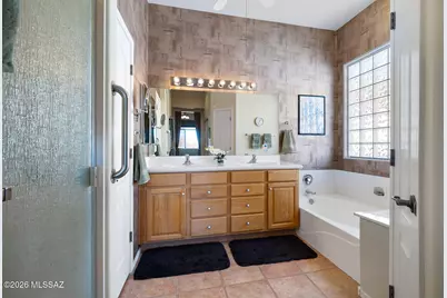 2080 W Calle Casas Lindas, Green Valley, AZ 85622 - Photo 23