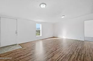 12110 W Taylor Pl, Tucson, AZ 85743 - Photo 3