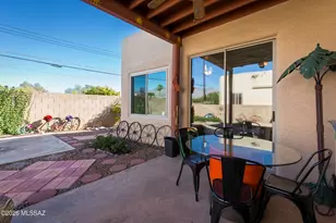 1556 E Painted Colt Loop, Tucson, AZ 85719 - Photo 29