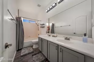 8286 N Amber Burst Dr, Tucson, AZ 85743 - Photo 33