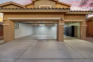 8286 N Amber Burst Dr, Tucson, AZ 85743 - Photo 39