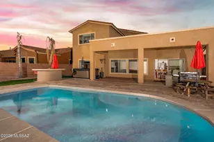 8286 N Amber Burst Dr, Tucson, AZ 85743 - Photo 3