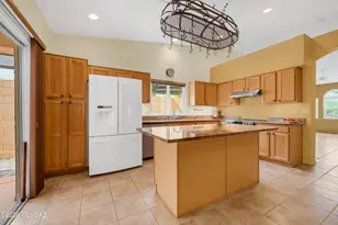 5122 E Circulo Las Cabanas, Tucson, AZ 85711 - Photo 9