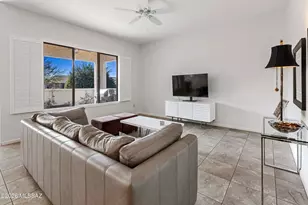 60437 E Arroyo Vista Dr, Oracle, AZ 85623 - Photo 11