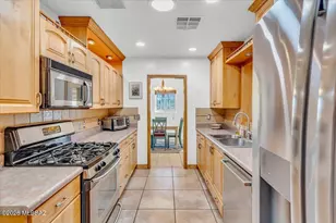 4250 E Kilmer St, Tucson, AZ 85711 - Photo 5