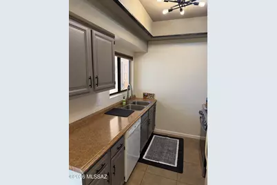 5750 N Camino Esplendora #239, Tucson, AZ 85718 - Photo 3