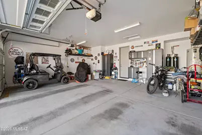 1438 E Golden Rock Way, Green Valley, AZ 85614 - Photo 47