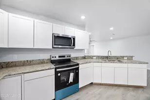 124 S Richmond Dr, Vail, AZ 85641 - Photo 11