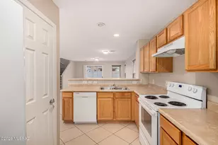 6952 S Ladys Thumb Ln, Tucson, AZ 85756 - Photo 13