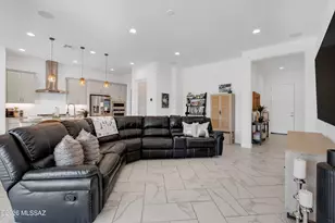 13455 N Cape Marigold Dr, Oro Valley, AZ 85755 - Photo 7