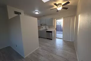 211 E Roger Rd, Tucson, AZ 85705 - Photo 5