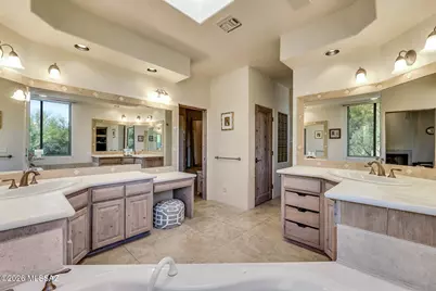 10456 N Buck Ridge Drive, Oro Valley, AZ 85737 - Photo 25