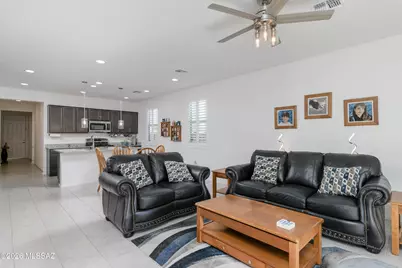 21667 E Treasure Road, Red Rock, AZ 85145 - Photo 9