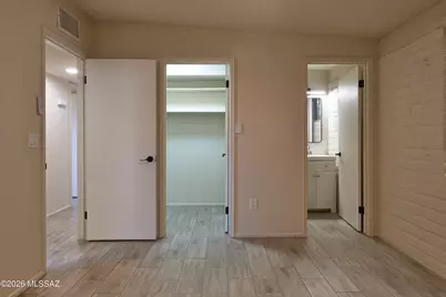 740 S Columbus Boulevard, Tucson, AZ 85711 - Photo 11
