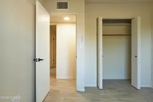 740 S Columbus Blvd, Tucson, AZ 85711 - Photo 17