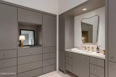 6482 N Ventana Canyon Drive, Tucson, AZ 85750 - Photo 25