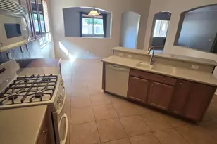 8521 N Sand Dune Pl, Tucson, AZ 85743 - Photo 7