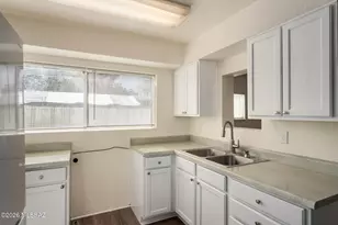 1304 N Catalina Ave, Tucson, AZ 85712 - Photo 15