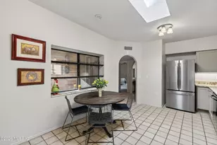 8641 N Candlewood Loop, Tucson, AZ 85704 - Photo 13