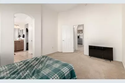 642 W Calle Tolmo, Sahuarita, AZ 85629 - Photo 17