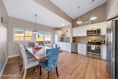 7198 W Rivulet Drive, Tucson, AZ 85743 - Photo 1