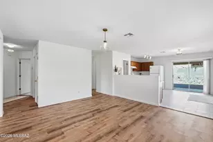 9933 E Rocky Wash Dr, Tucson, AZ 85748 - Photo 9