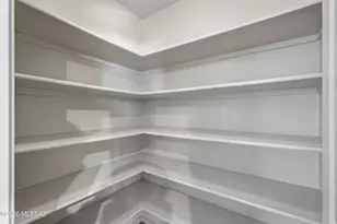 9933 E Rocky Wash Dr, Tucson, AZ 85748 - Photo 13