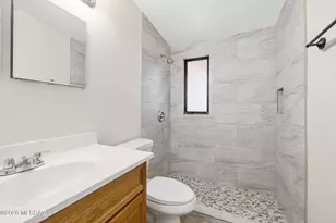 702 N Silverbell Rd, Tucson, AZ 85745 - Photo 15