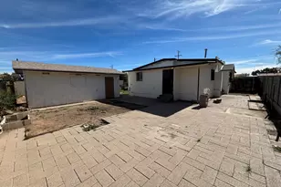 125 E 40th St, Tucson, AZ 85713 - Photo 9