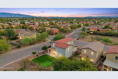 4247 E Parting Waters Way, Tucson, AZ 85712 - Photo 9