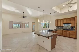 13430 S Taurus Pl, Vail, AZ 85641 - Photo 9