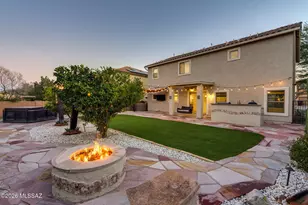 859 W Vuelta Granadina, Sahuarita, AZ 85629 - Photo 1