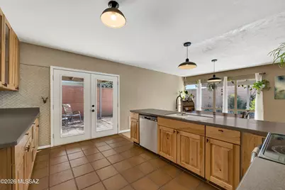 9150 E Helen Street, Tucson, AZ 85715 - Photo 9