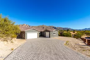9055 E Bear Canyon Pl, Tucson, AZ 85749 - Photo 3
