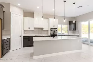 9055 E Bear Canyon Pl, Tucson, AZ 85749 - Photo 15