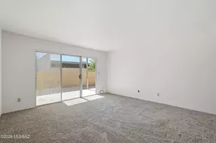 7754 E Hawthorne St, Tucson, AZ 85710 - Photo 7