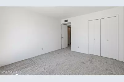 7754 E Hawthorne Street, Tucson, AZ 85710 - Photo 17