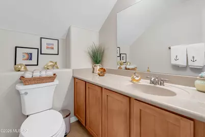 8541 N Crosswater Loop, Tucson, AZ 85743 - Photo 19