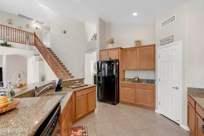 8541 N Crosswater Loop, Tucson, AZ 85743 - Photo 13