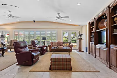 425 W Rapa Place, Tucson, AZ 85737 - Photo 11