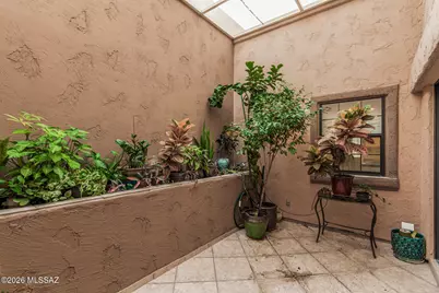 341 N Joesler Court, Tucson, AZ 85716 - Photo 5